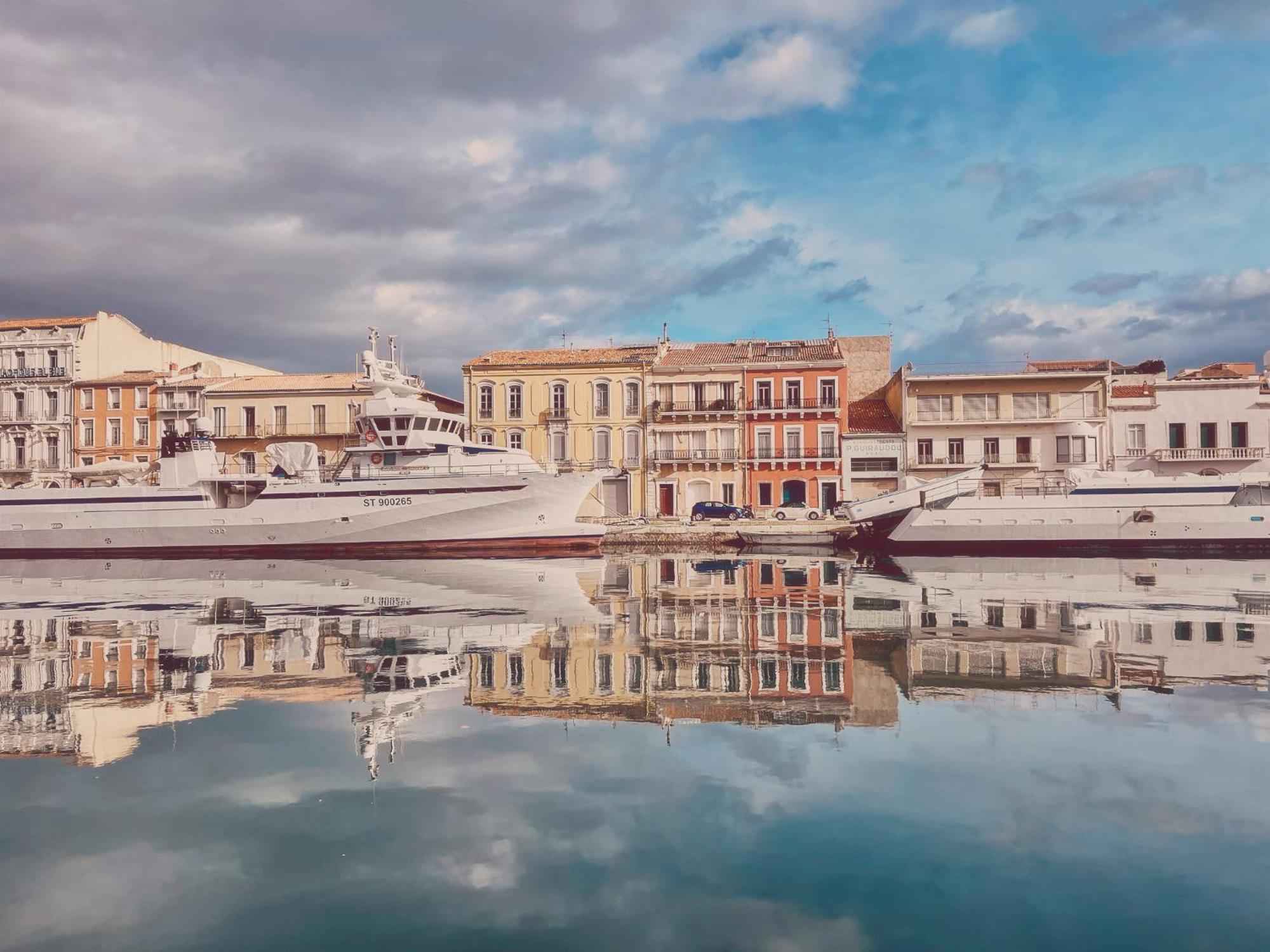 "Mario" Balcons Sur Le Canal Royal, Belle Vue, Climatise Sete Luaran gambar